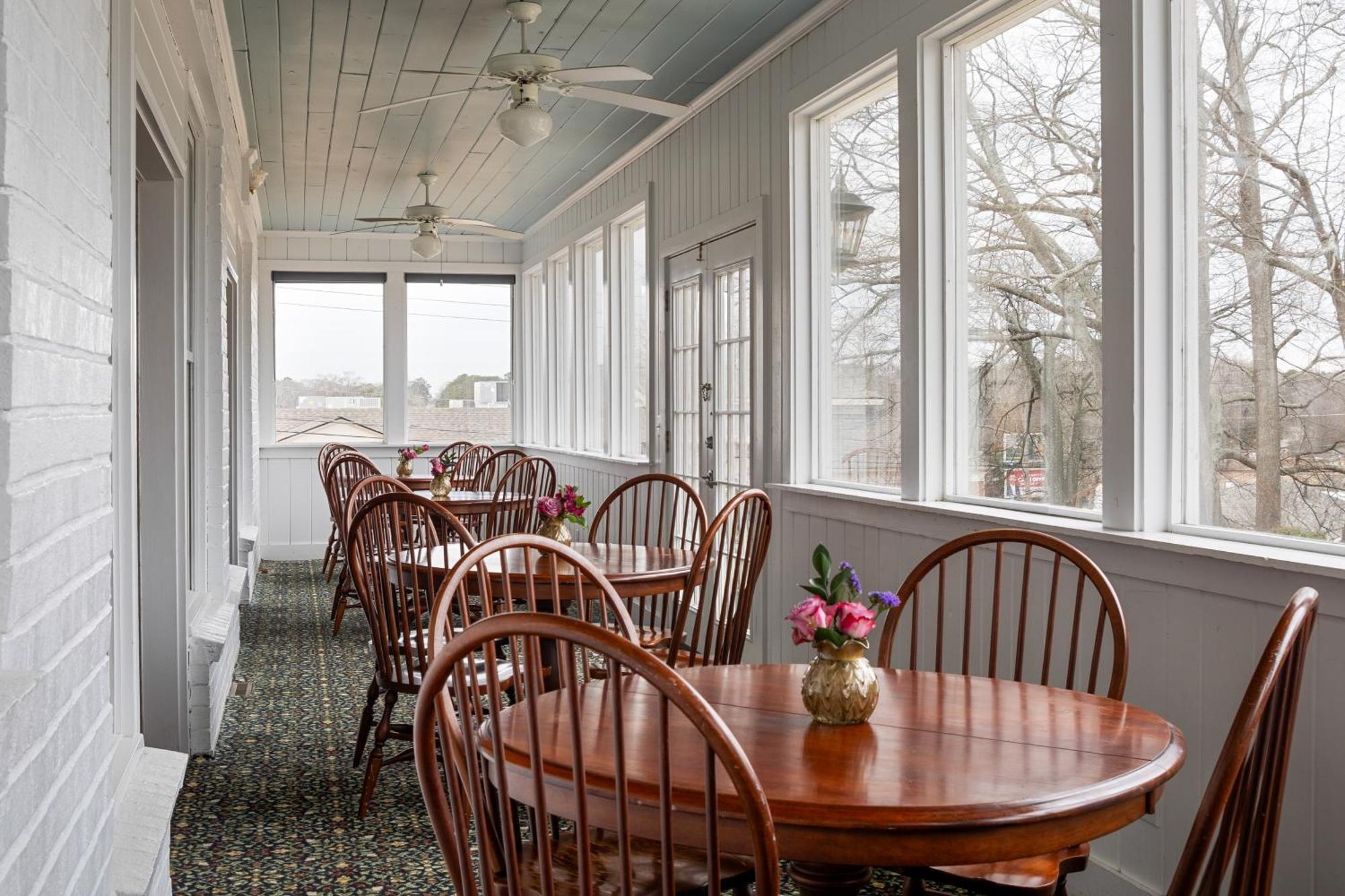 Stone Mountain Manor Bed and Breakfast Eksteriør billede